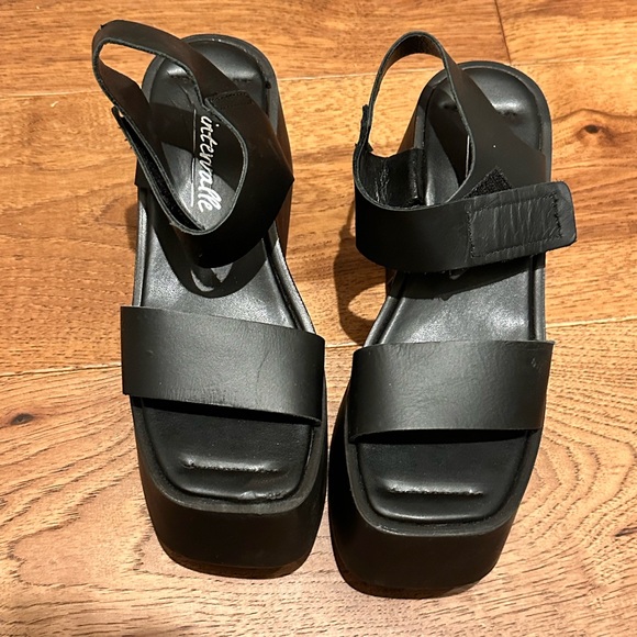 L'intervalle Leather Platform Sandals s7.5 - Picture 4 of 7